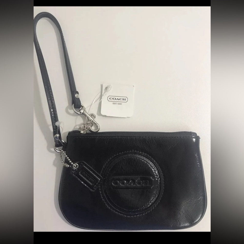 COACH Black Patent Leather Stitch Patch F47141 Wristlet
